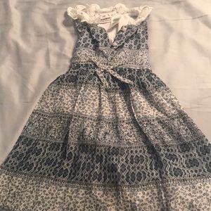 Girls Dress size 5